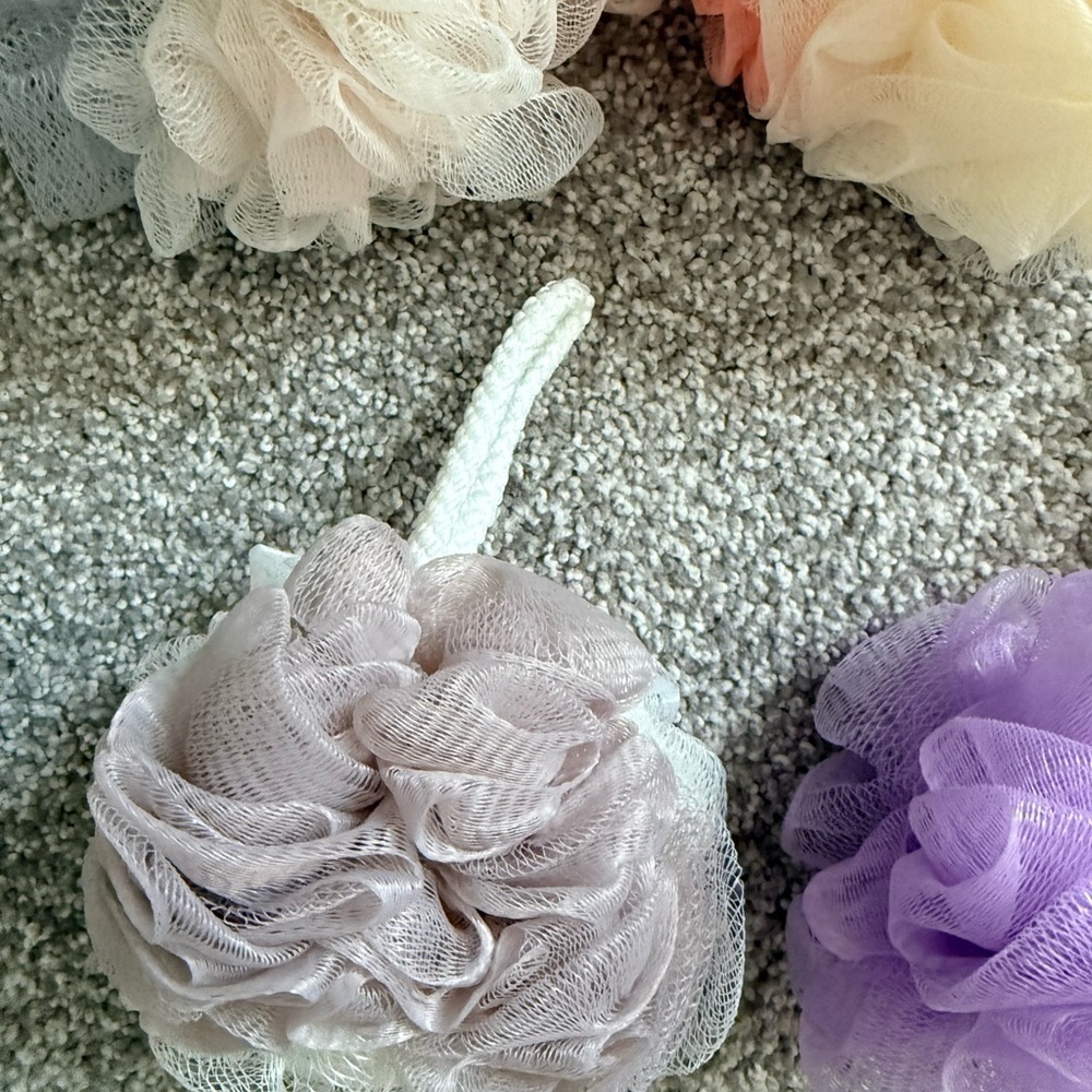 Amazon Multicolor Bath Loofah bundle - Picture 5 of 6